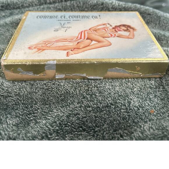 MCM PinUp Vargas Playing Cards Double Deck Comme Ci, Comme Ca Complete - Picture 2 of 9